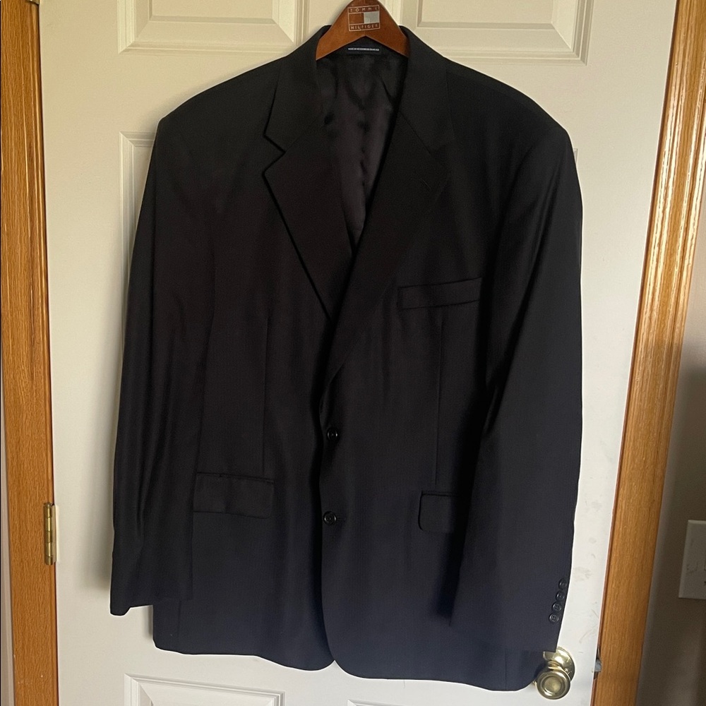 Stafford Men's Black suit coat and dress pants